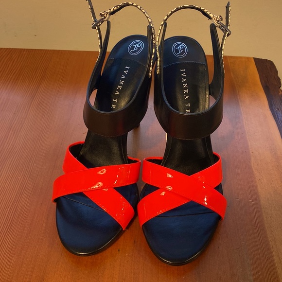 Gorgeous party shoes! - Picture 2 of 3